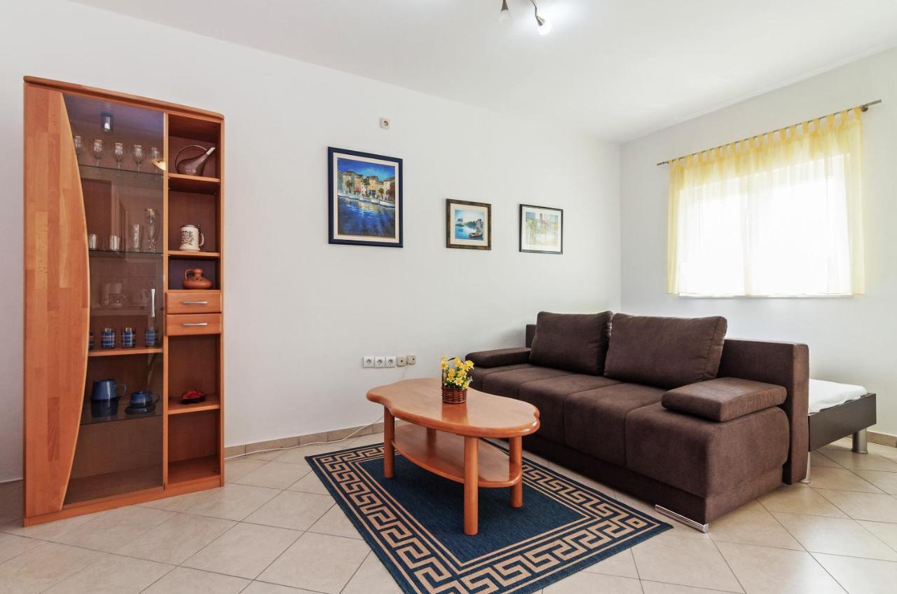 Apartment Marelja - Private Parking And Balcony Zadar Eksteriør billede