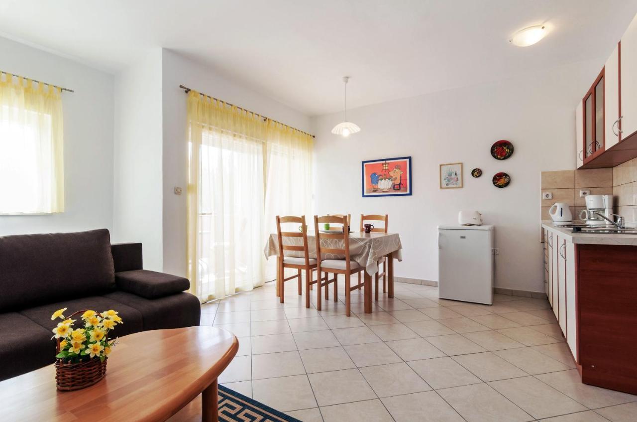 Apartment Marelja - Private Parking And Balcony Zadar Eksteriør billede
