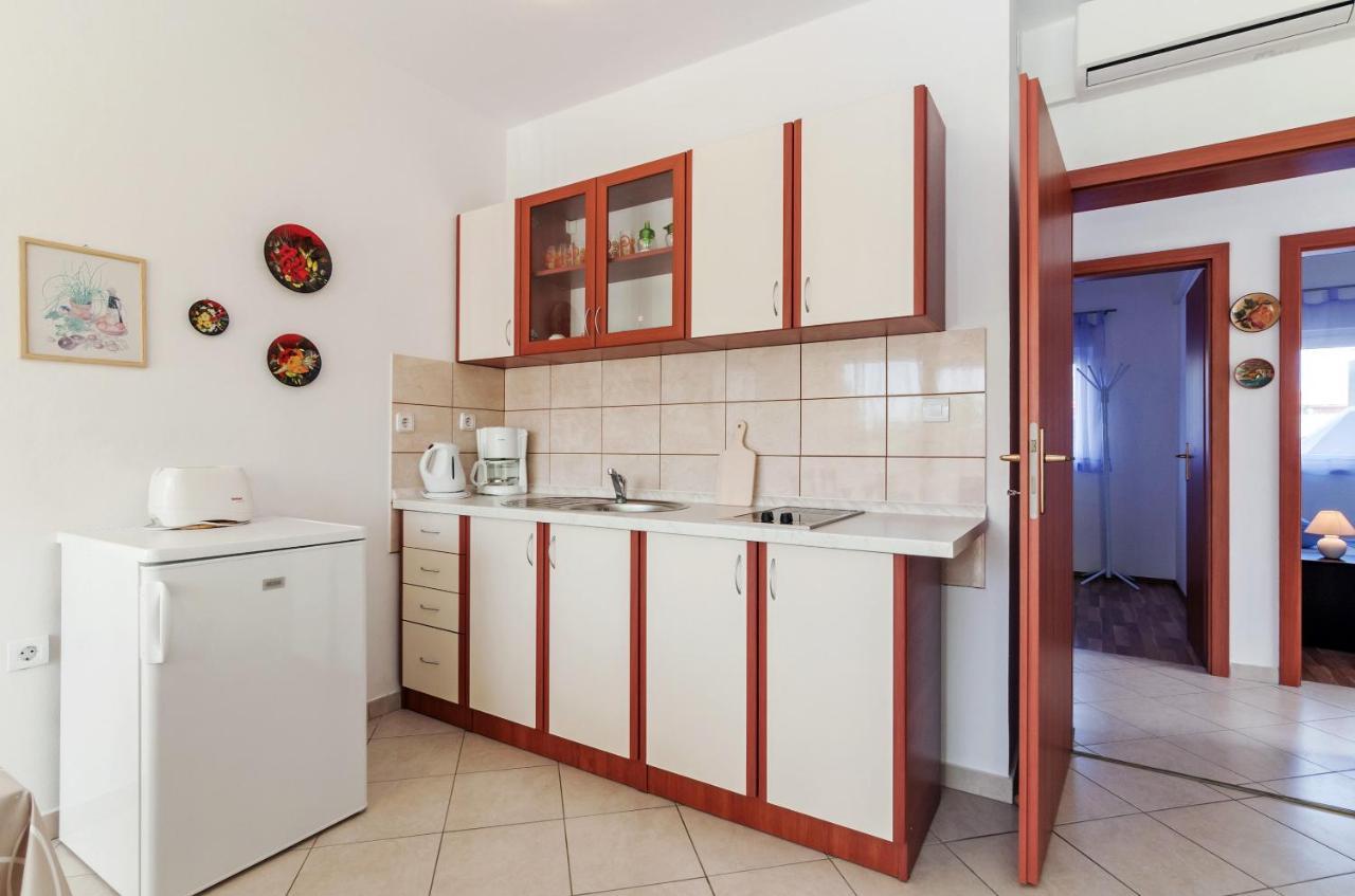 Apartment Marelja - Private Parking And Balcony Zadar Eksteriør billede